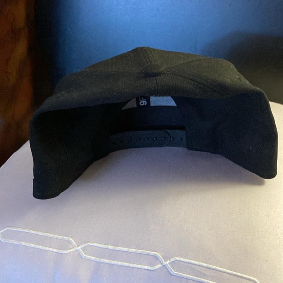 ⭐️HOST PICK⭐️ NWOT - Toronto Raptors Black 2019 NBA Final Champion Baseball Cap* - Picture 11 of 11